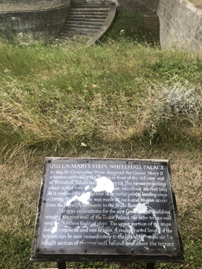 Sign about Queen Mary's steps